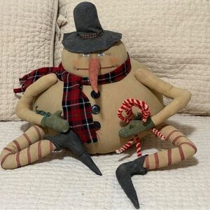 RARE CHESTER THE SNOWMAN Gathered Traditions by Gallerie Joe Spencer